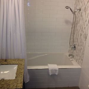 Deluxe Double Room Two Double Beds